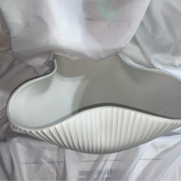 rare! JONATHAN ADLER matte white glazed ribbed PINCH POT BOWL extra large - Picture 7 of 12